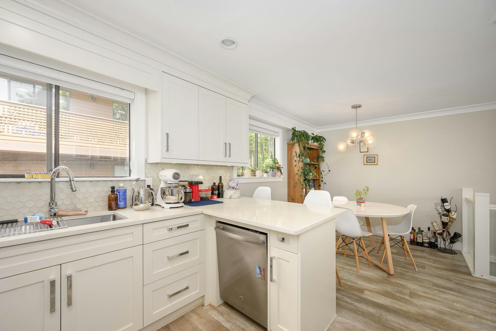 3201 Lonsdale Avenue, North Vancouver, BC, V7N 4G8 - 18