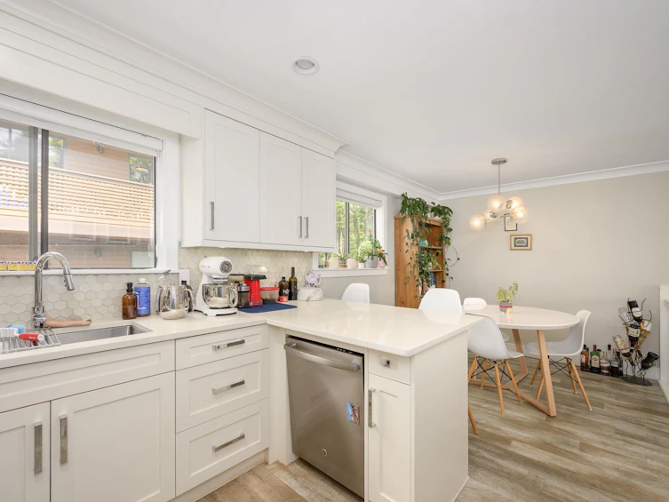 3201 Lonsdale Avenue, North Vancouver, BC, V7N 4G8 - 18