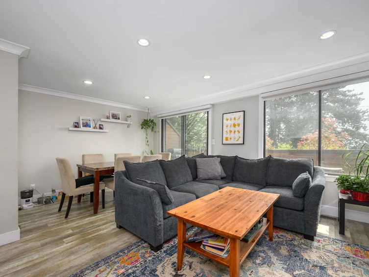 3201 Lonsdale Avenue, North Vancouver, BC, V7N 4G8 - 3