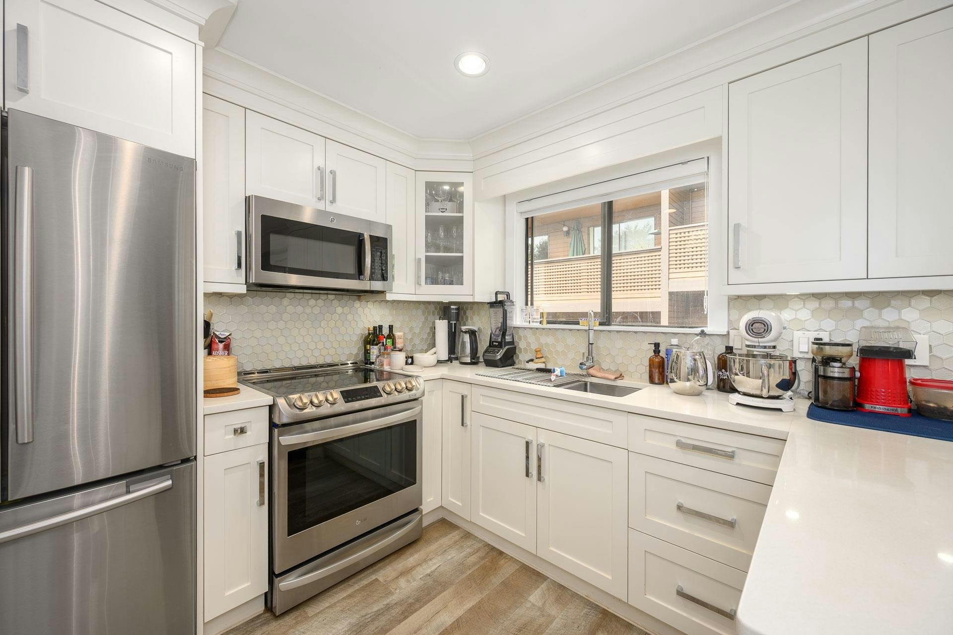 3201 Lonsdale Avenue, North Vancouver, BC, V7N 4G8 - 17