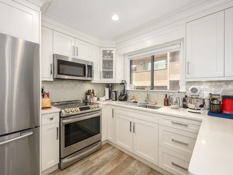 3201 Lonsdale Avenue, North Vancouver, BC, V7N 4G8 - 17