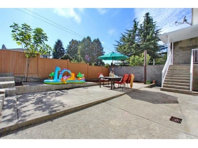Ground Floor-7222 Pandora Street, Burnaby, BC, V5A 1B9 - 14
