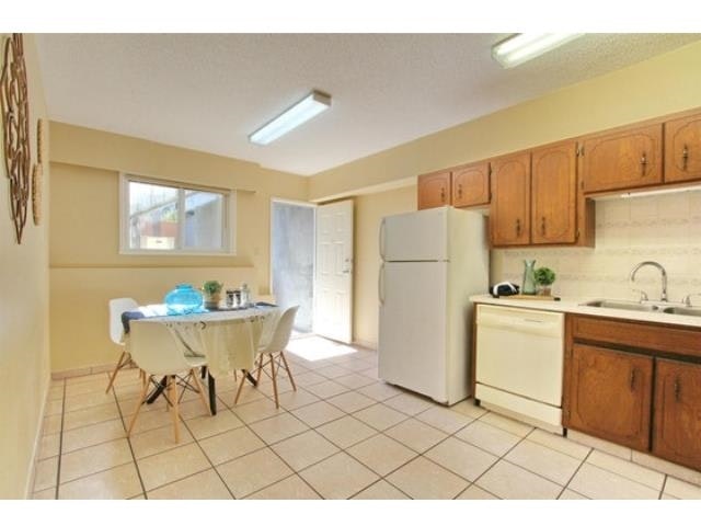 Ground Floor-7222 Pandora Street, Burnaby, BC, V5A 1B9 - 5