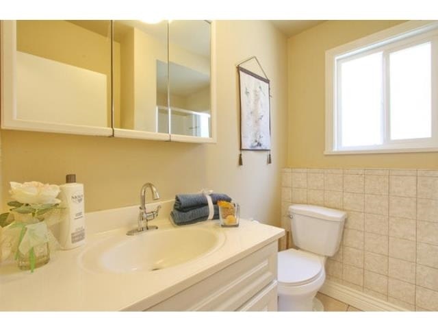 Ground Floor-7222 Pandora Street, Burnaby, BC, V5A 1B9 - 9