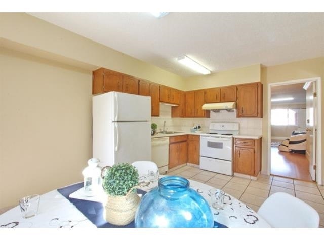 Ground Floor-7222 Pandora Street, Burnaby, BC, V5A 1B9 - 6