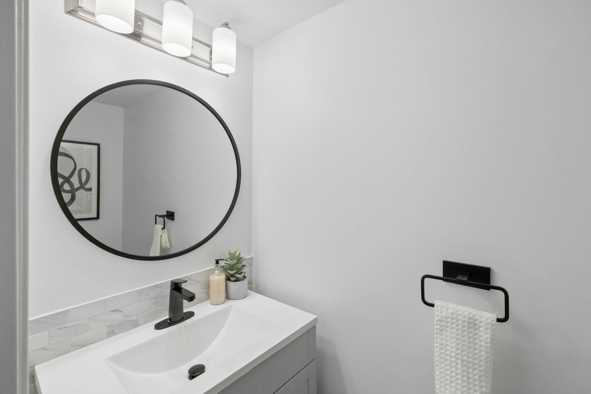 24-230 Tenth Street, New Westminster, BC, V3M 3X9 - 26