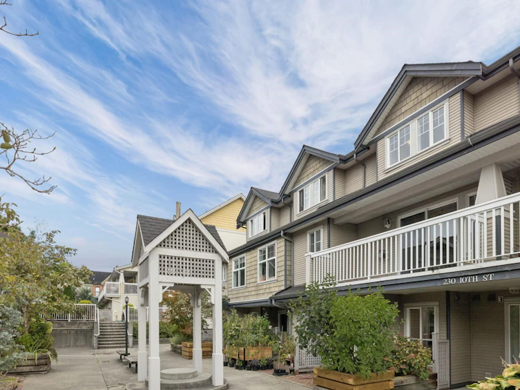 24-230 Tenth Street, New Westminster, BC, V3M 3X9 - 33