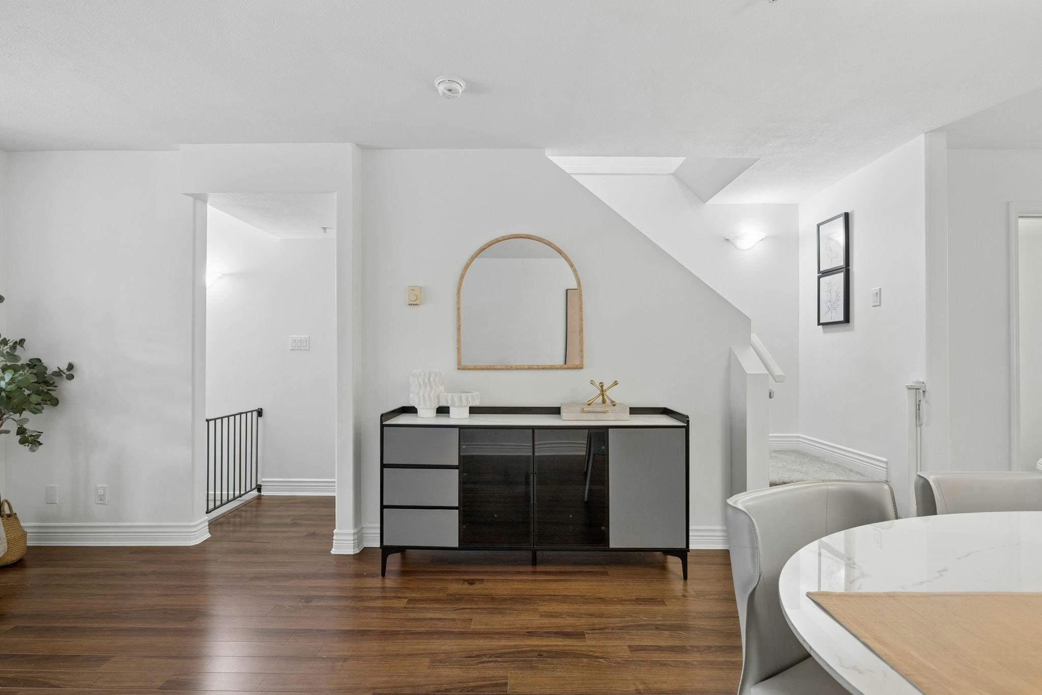 24-230 Tenth Street - 4