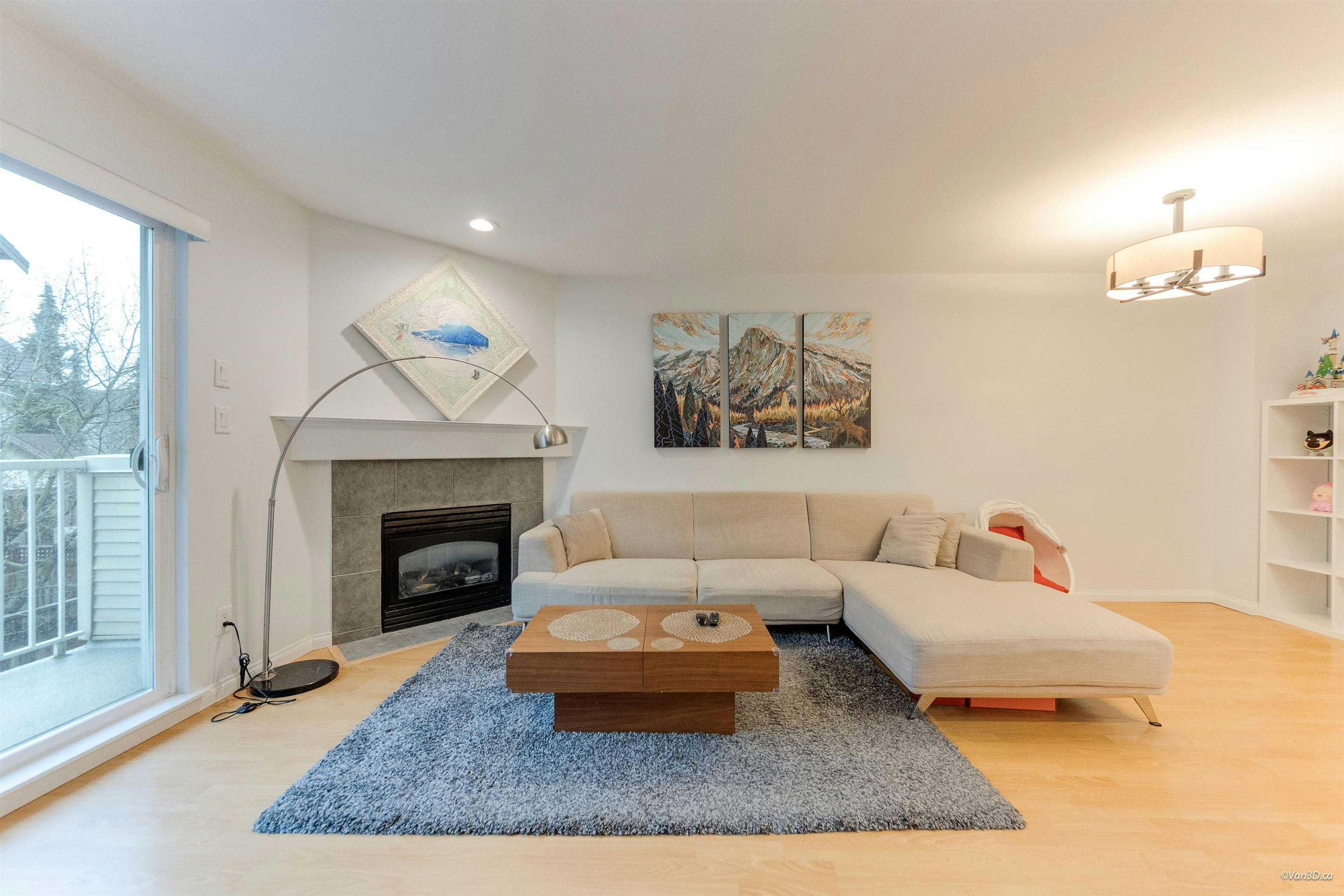 3-22788 Norton Court, Richmond, BC, V6V 2W7