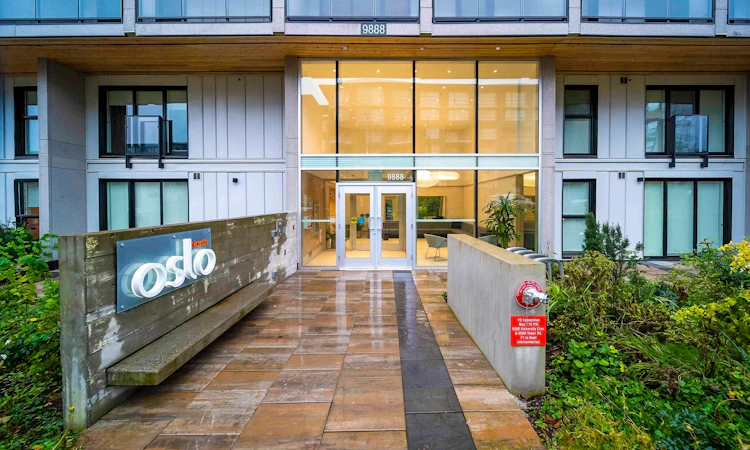 412-9888 University Crescent