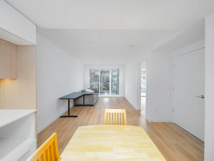 412-9888 University Crescent, Burnaby, BC, V5A 0G4 - 10