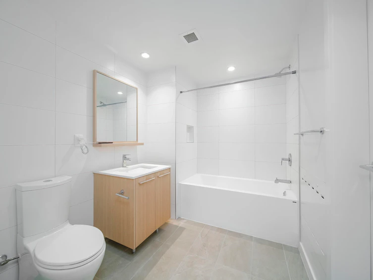 412-9888 University Crescent, Burnaby, BC, V5A 0G4 - 14