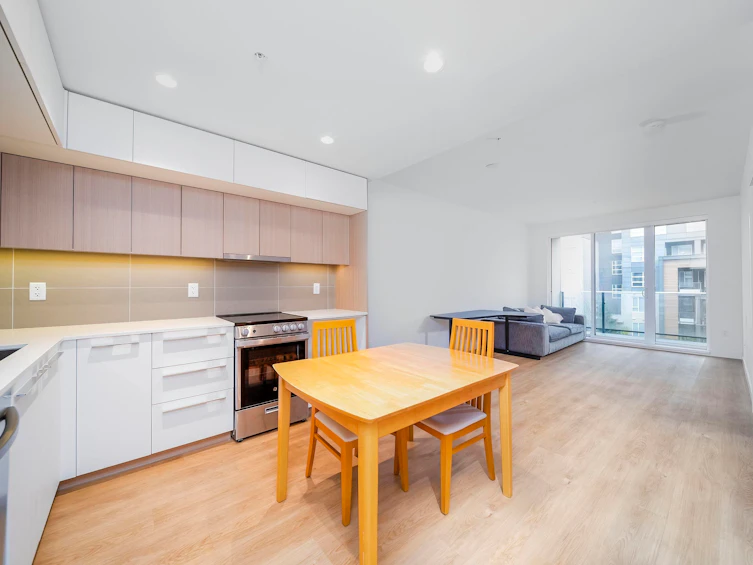 412-9888 University Crescent, Burnaby, BC, V5A 0G4 - 3