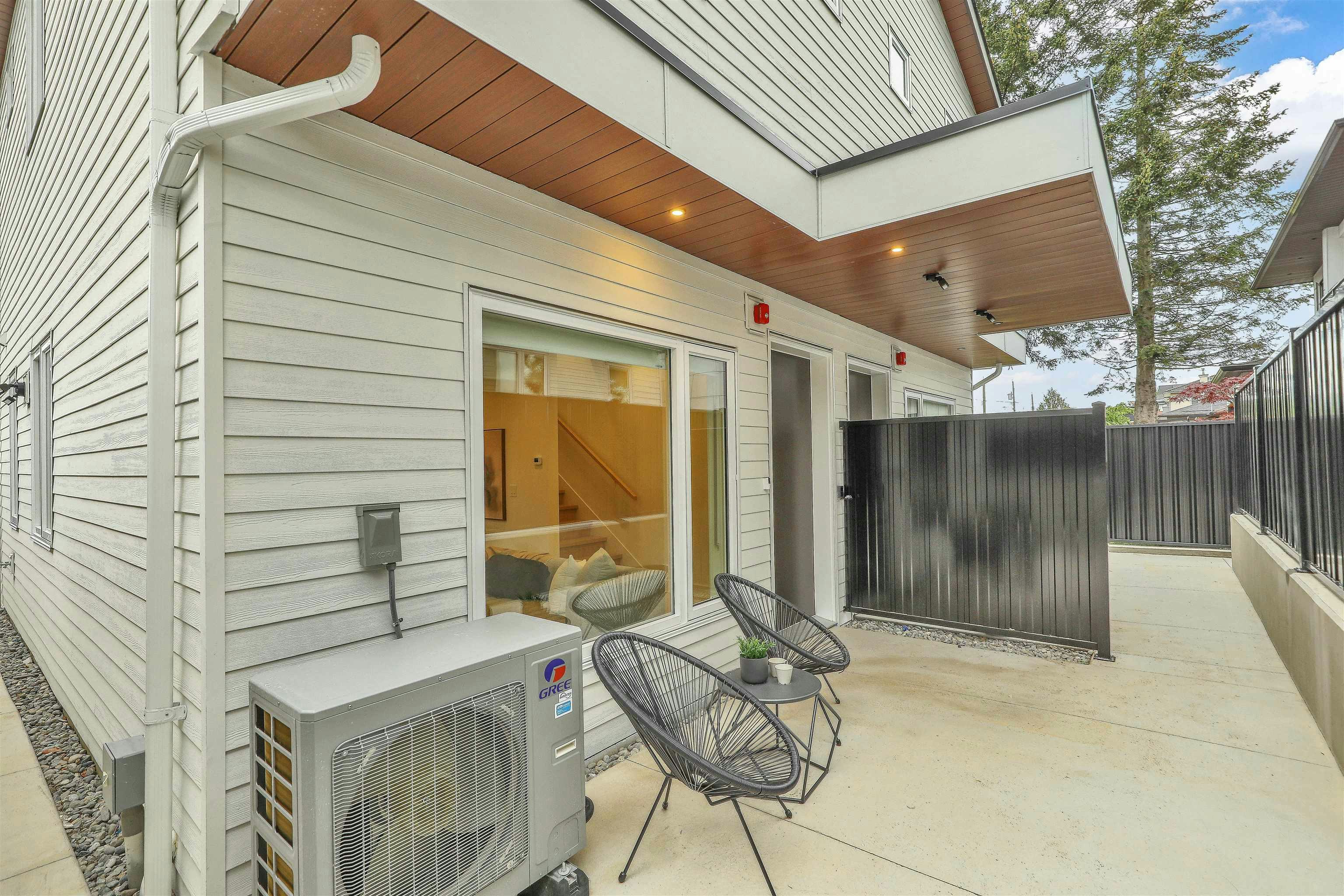 1-3183 Graveley Street, Vancouver, BC, V5K 3K7