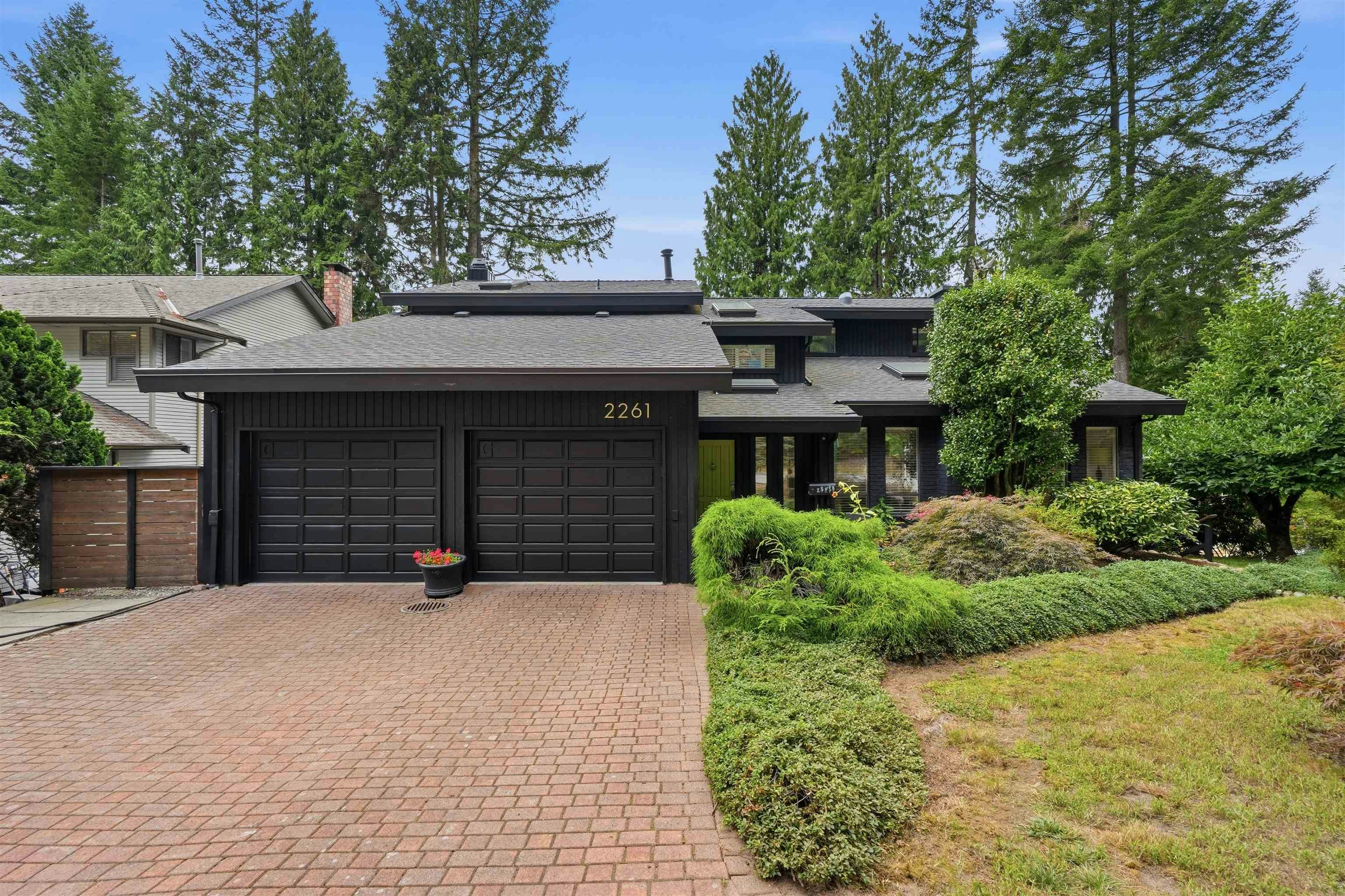 2261 Hill Drive, North Vancouver, BC, V7H 2N1