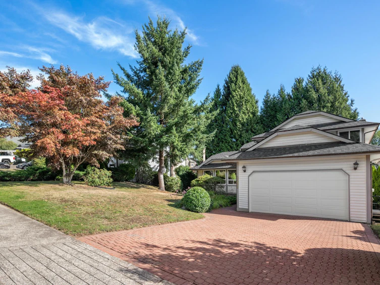 2556 Trillium Place, Coquitlam, BC, V3E 2G3 - 2