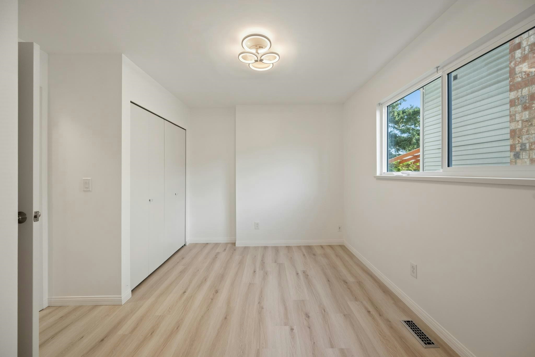 2556 Trillium Place, Coquitlam, BC, V3E 2G3 - 17