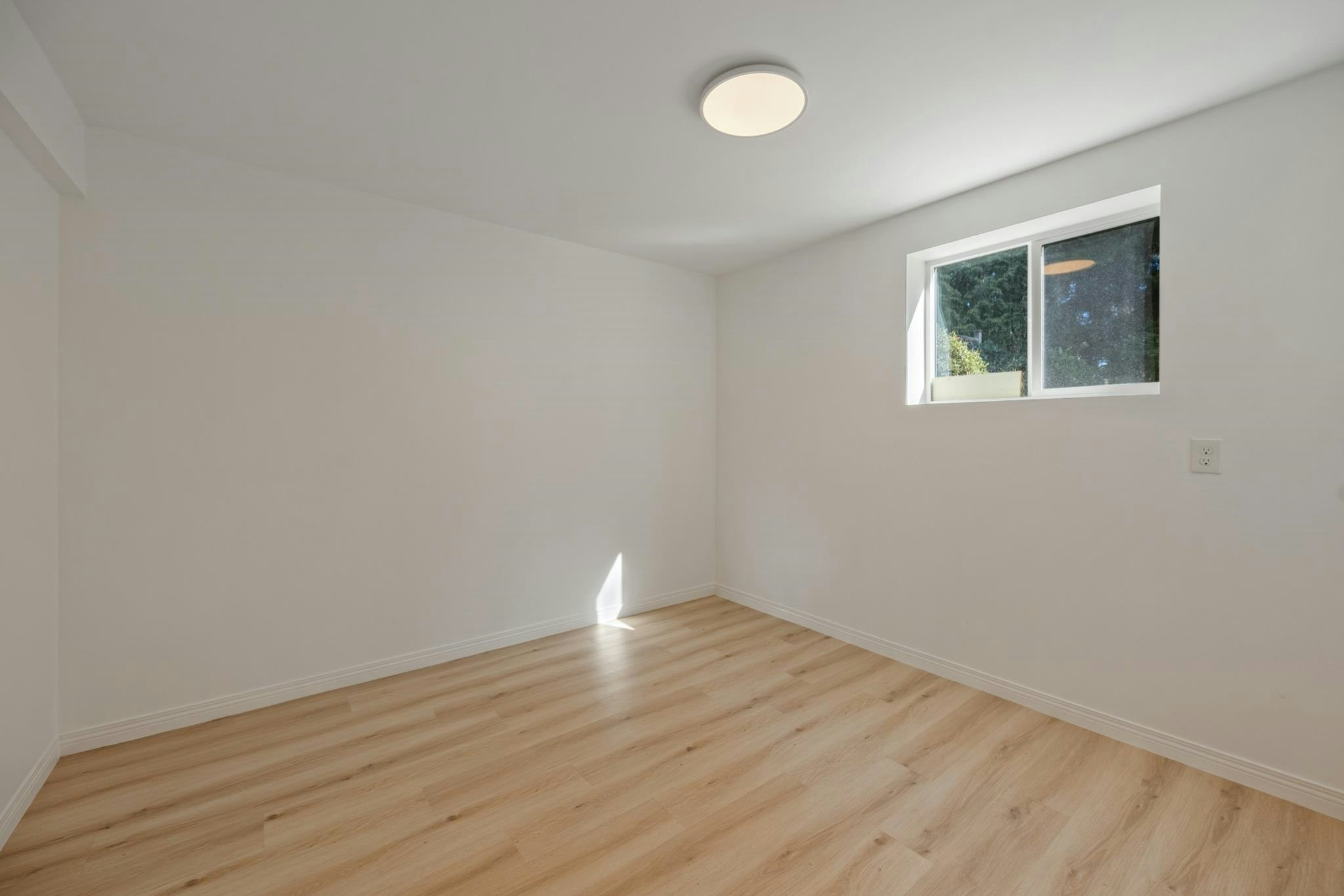 2556 Trillium Place, Coquitlam, BC, V3E 2G3 - 30