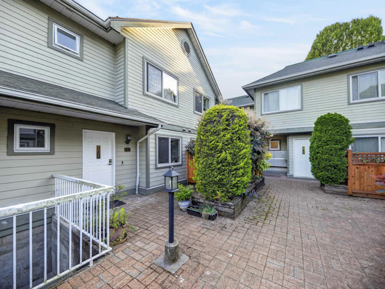 7-828 W 16th Street, North Vancouver, BC, V7P 1R3 - 27