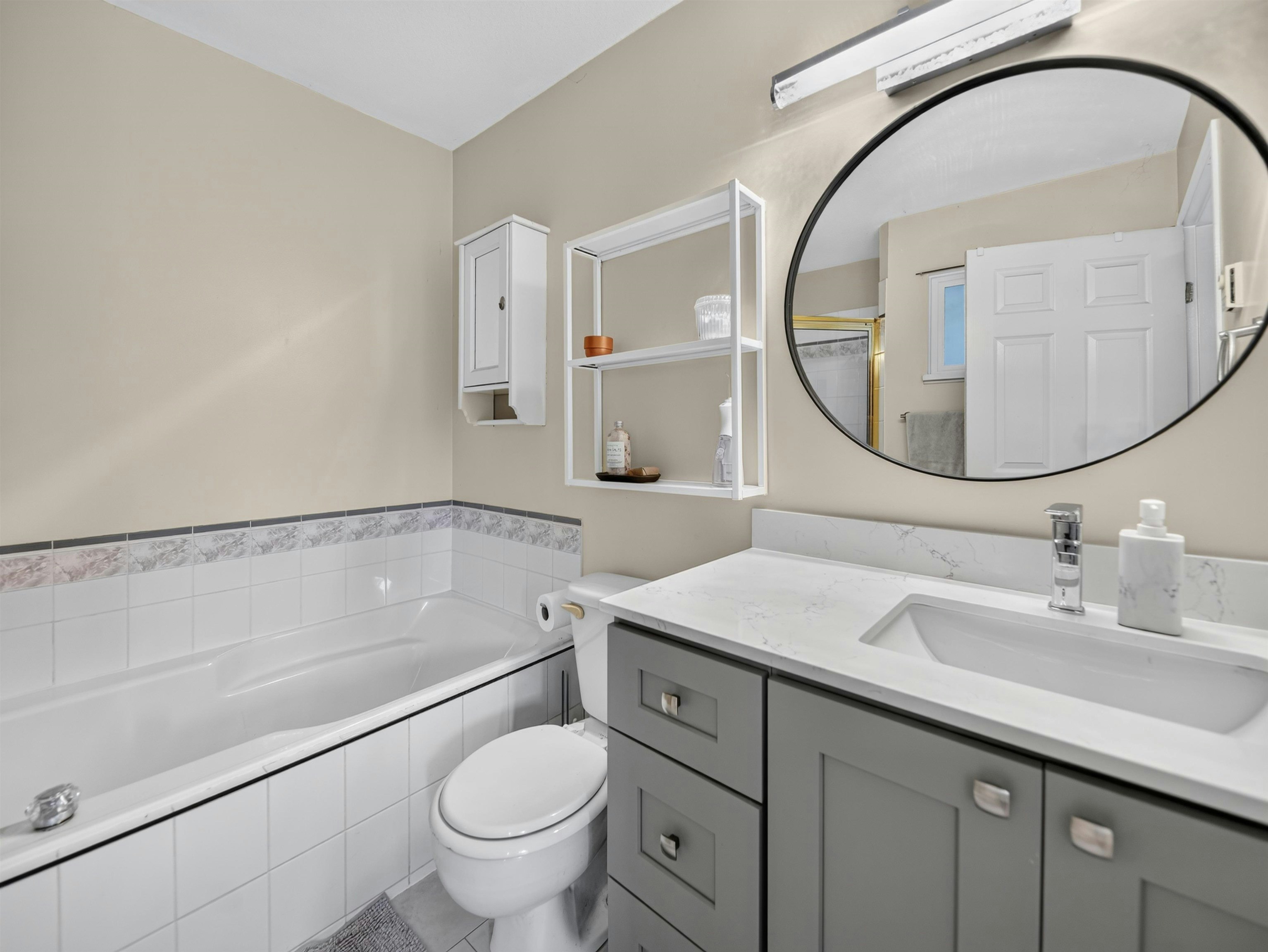 7-828 W 16th Street, North Vancouver, BC, V7P 1R3 - 18