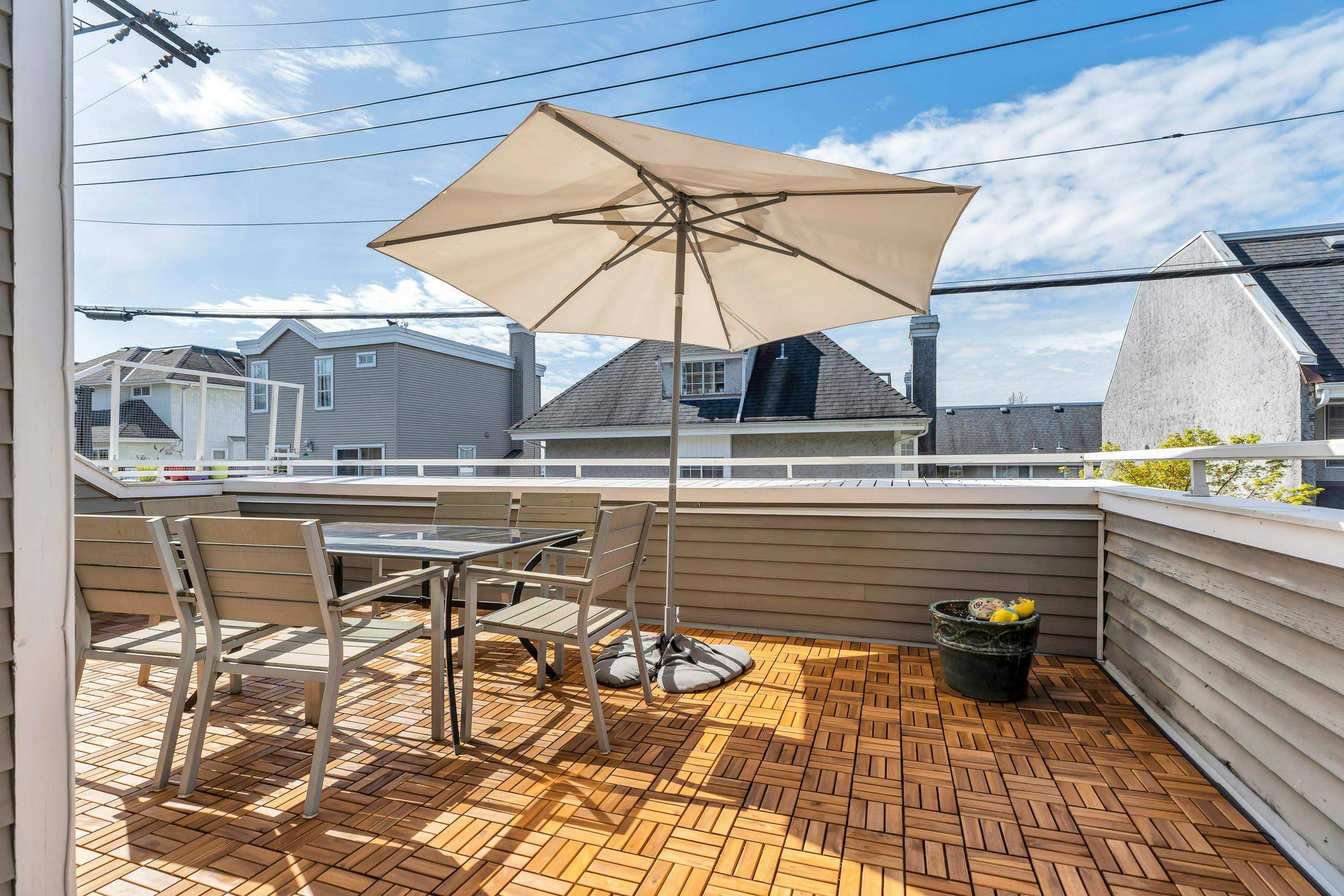 304-223 E Keith Road, North Vancouver, BC, V7L 1V4