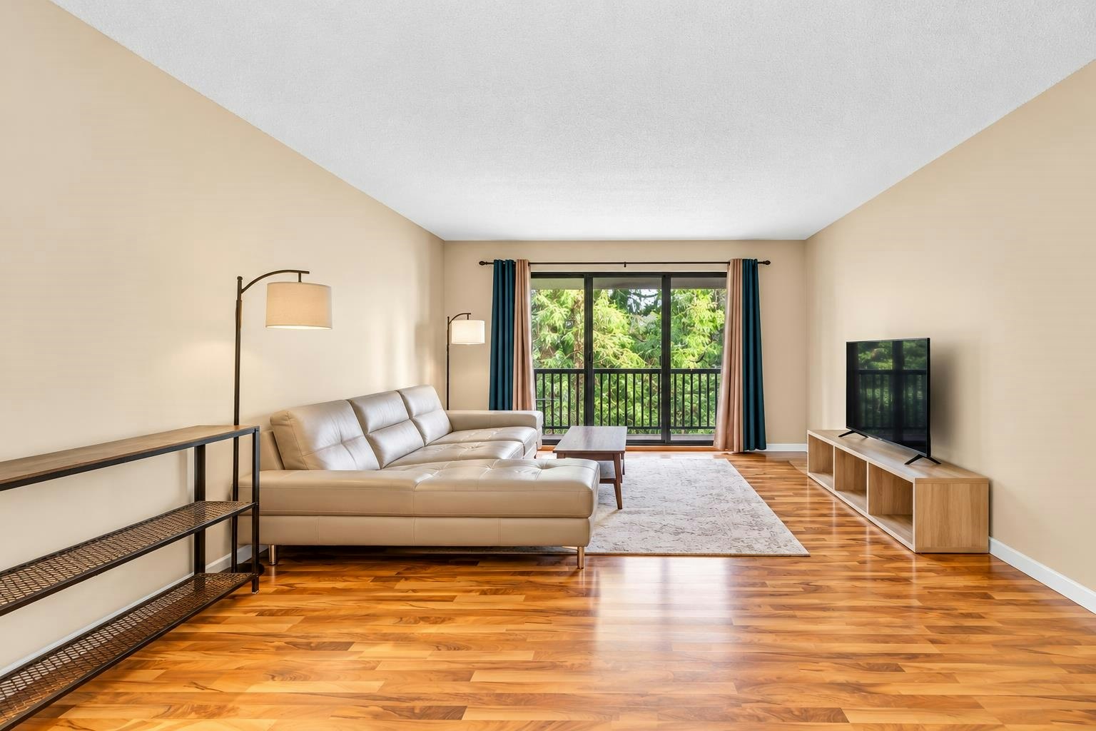 226-12170 222 Street, Maple Ridge, BC, V2X 8H1 1