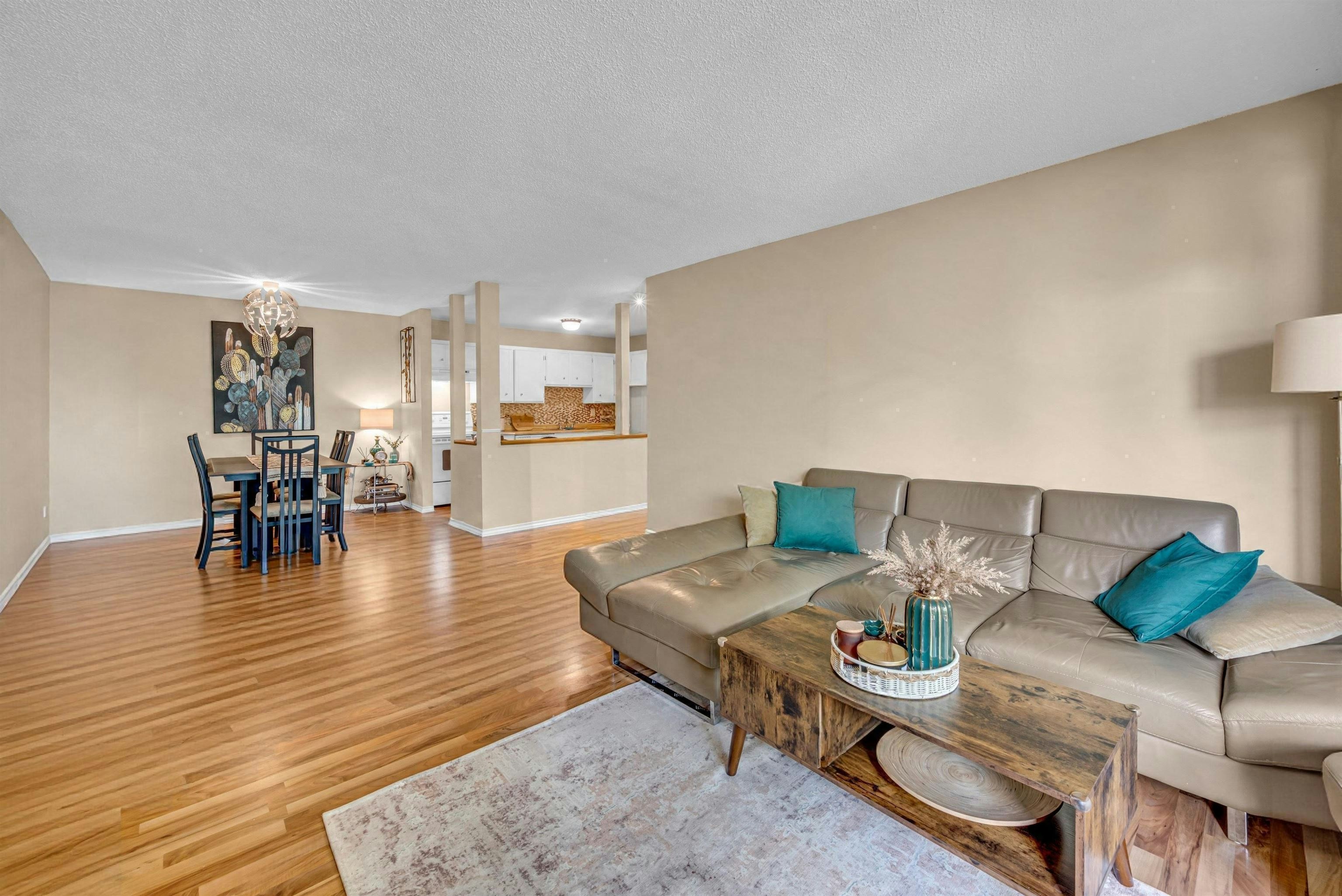 226-12170 222 Street, Maple Ridge, BC, V2X 8H1 - 2