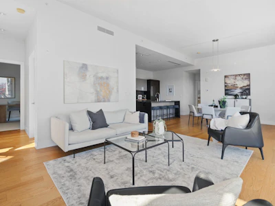702-876 Keith Road - 3
