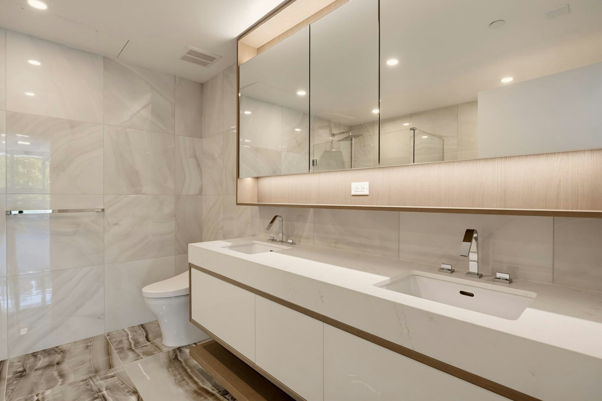 212-1342 Johnston Road, Surrey, BC, V4B 0C7 - 17
