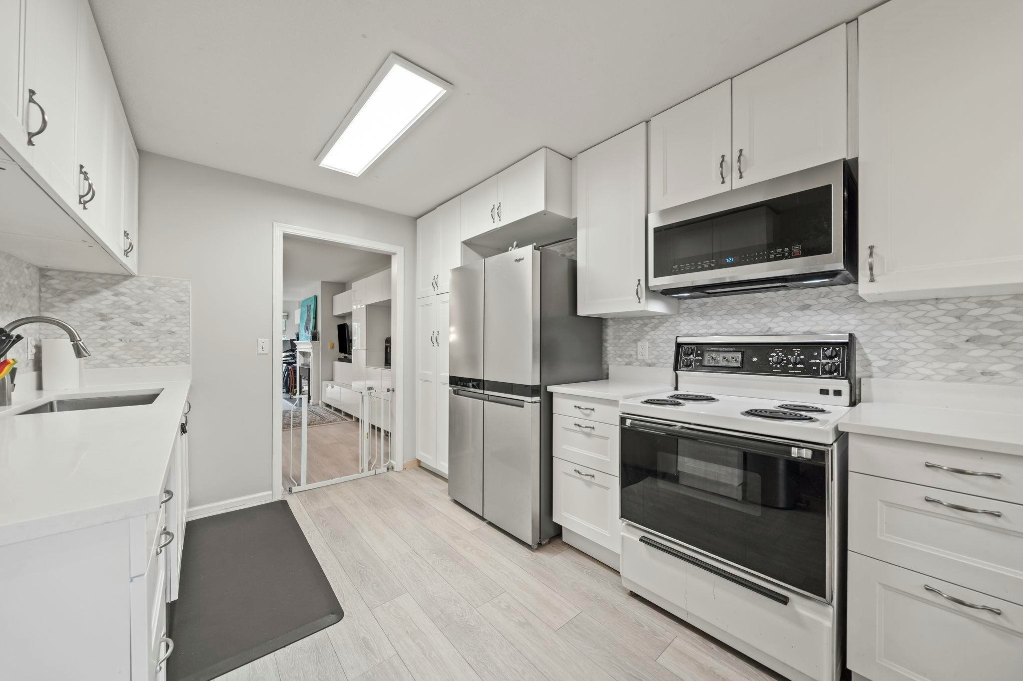 A210-4811 53 Street, Delta, BC, V4K 2Z3 - 11