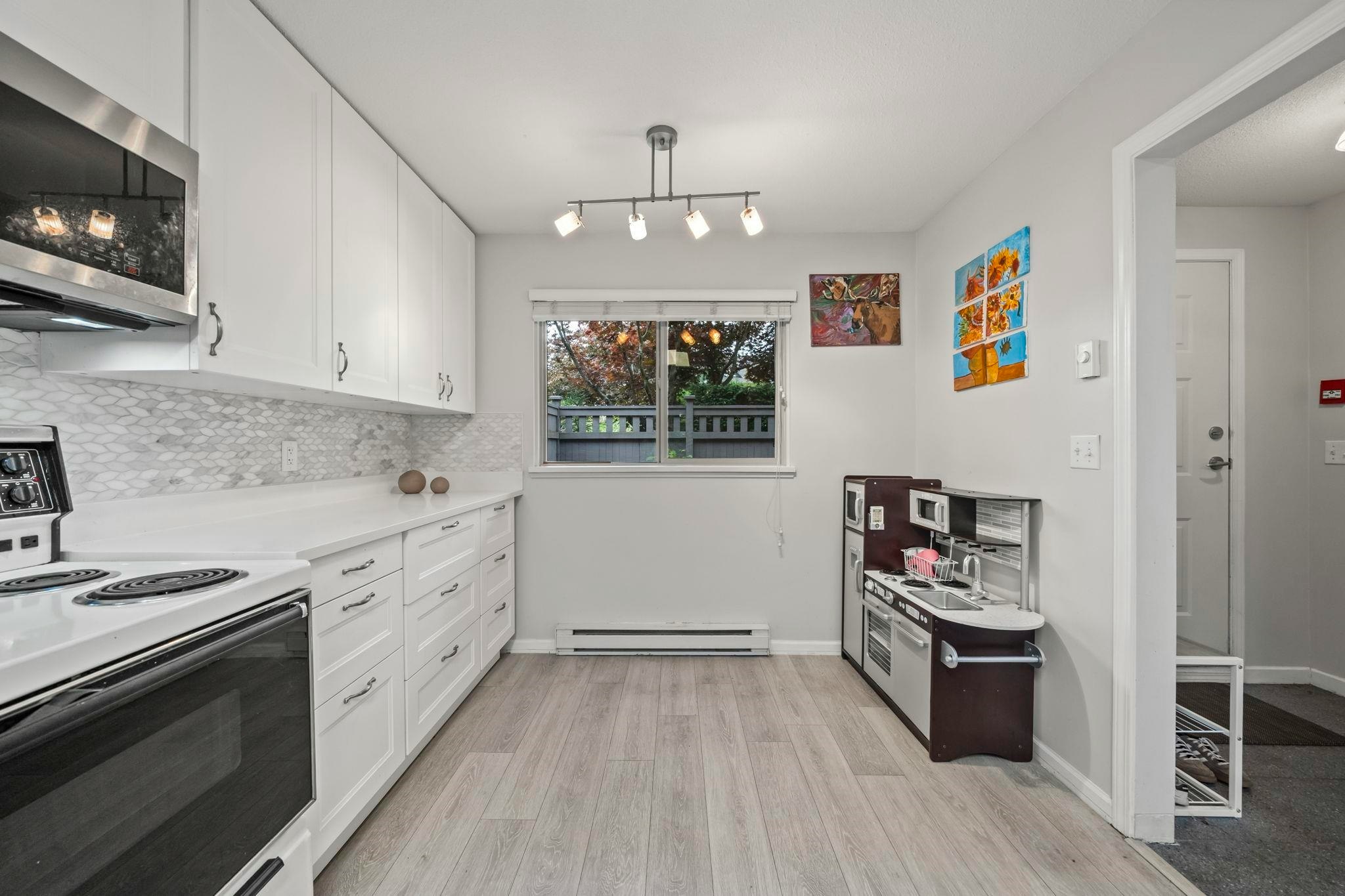 A210-4811 53 Street, Delta, BC, V4K 2Z3 - 9