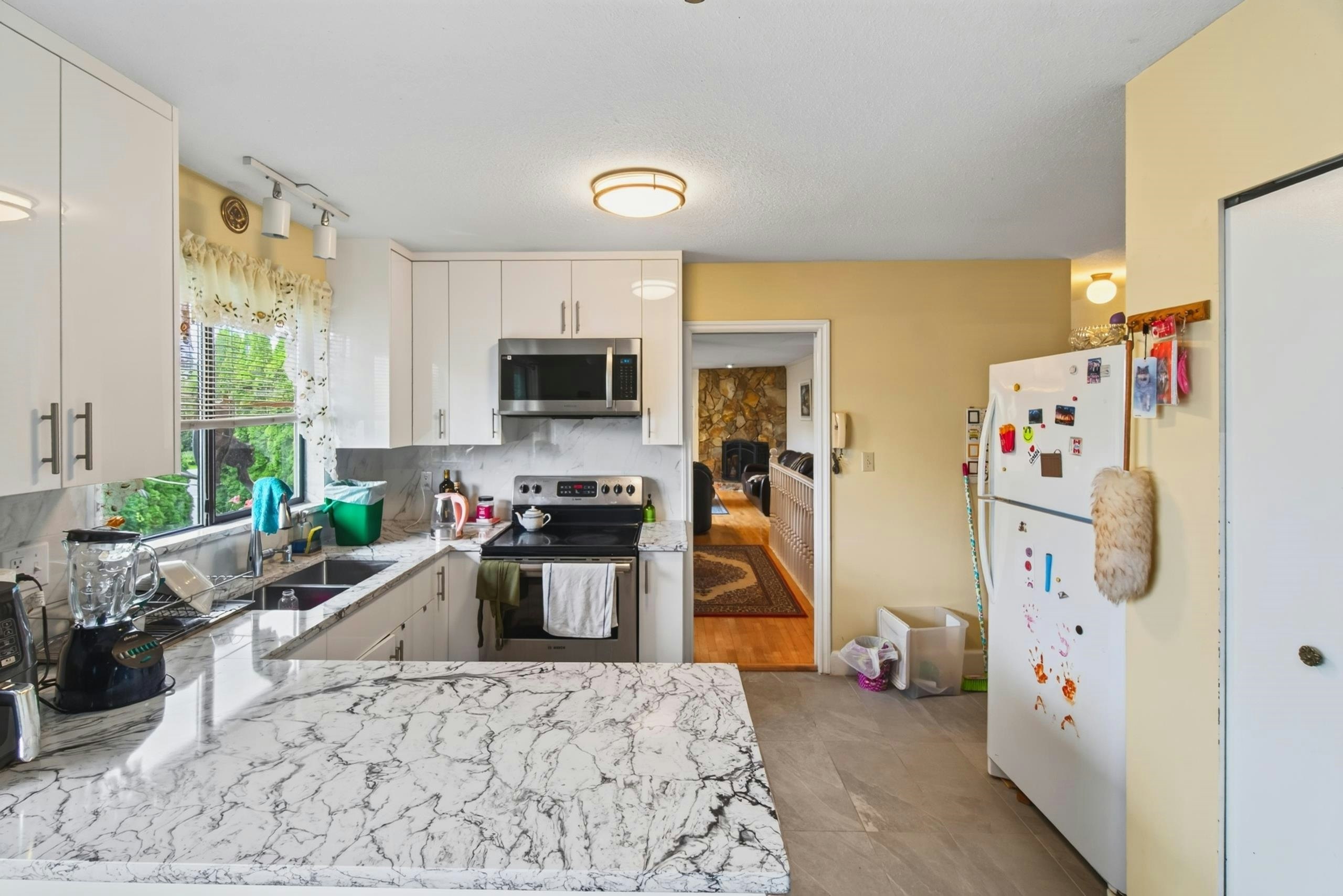 34757 Moffat Avenue, Mission, BC, V2V 6R6 - 8