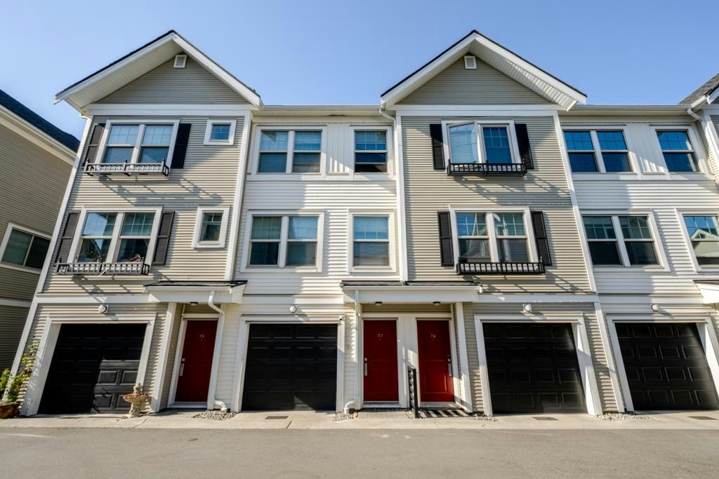 77-32633 Simon Avenue, Abbotsford, BC, V2T 0G9