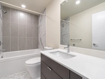 328-1792 Starling Drive - 4