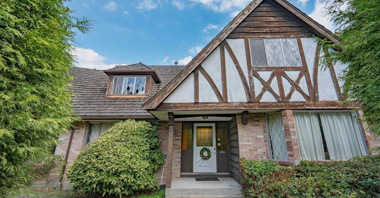 5809 Fremlin Street, Vancouver, BC, V5Z 3W6