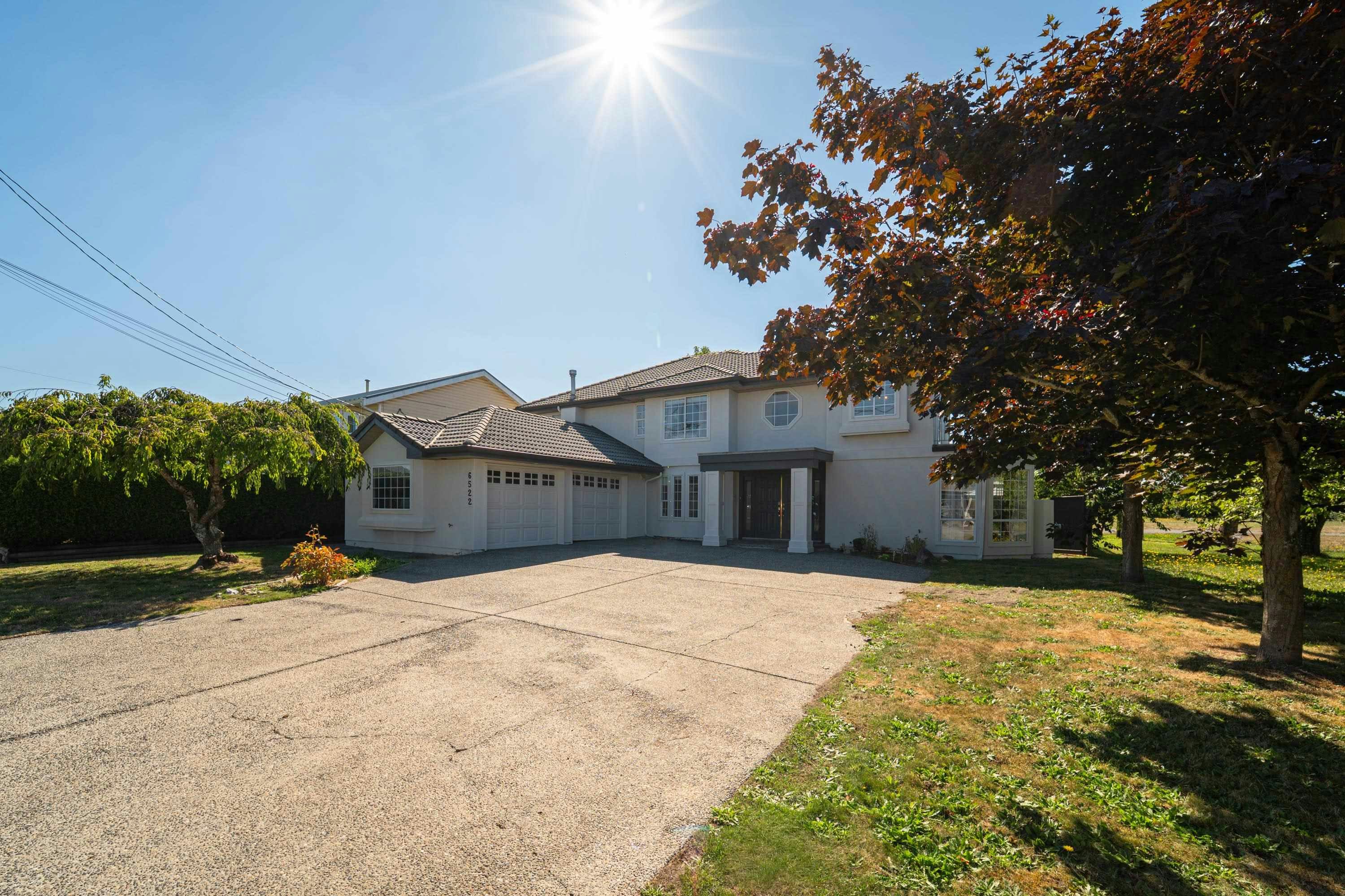 6522 Holly Park Drive