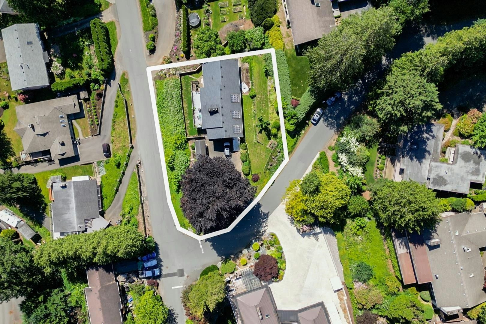 10005 Kenswood Drive, Chilliwack, BC, V2P 7N5 - 3