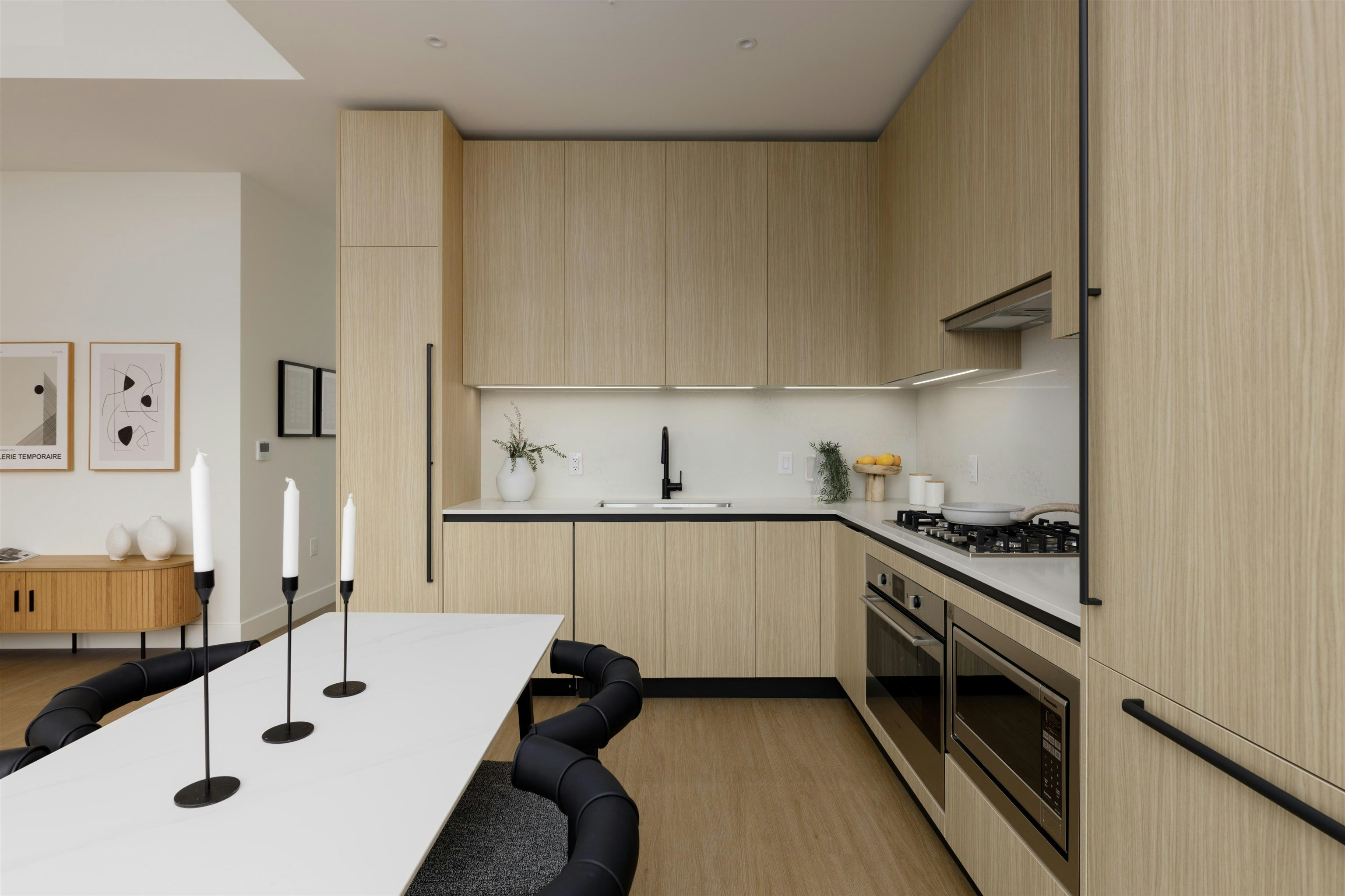 210-2235 E Broadway, Vancouver, BC, V5N 0J5 - 7