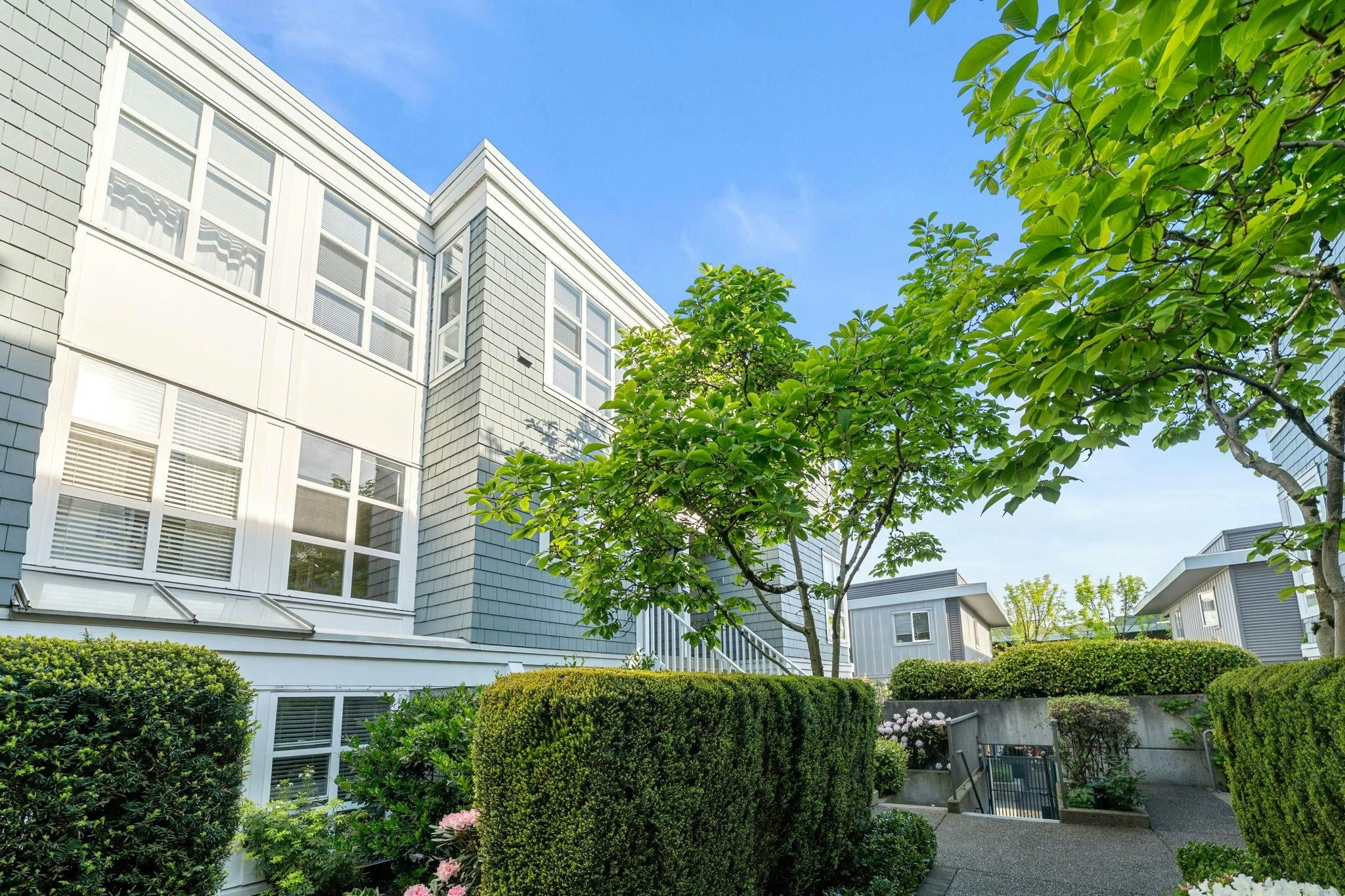 207-669 W 7th Avenue - 5