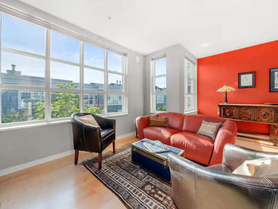 207-669 W 7th Avenue - 2
