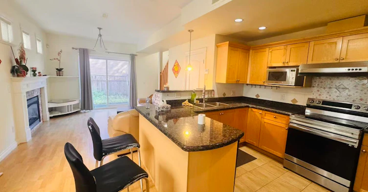 11331 Cambie Road, Richmond, BC, V6X 1L4 - 4