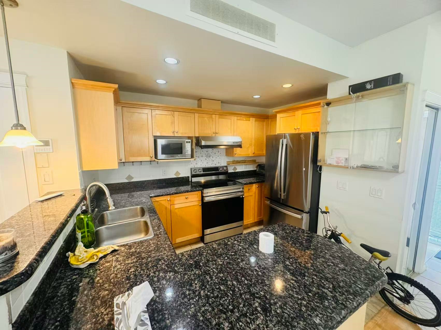 11331 Cambie Road, Richmond, BC, V6X 1L4 - 3