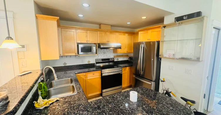 11331 Cambie Road, Richmond, BC, V6X 1L4 - 3