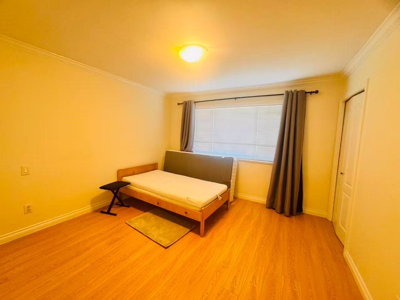 11331 Cambie Road, Richmond, BC, V6X 1L4 - 11
