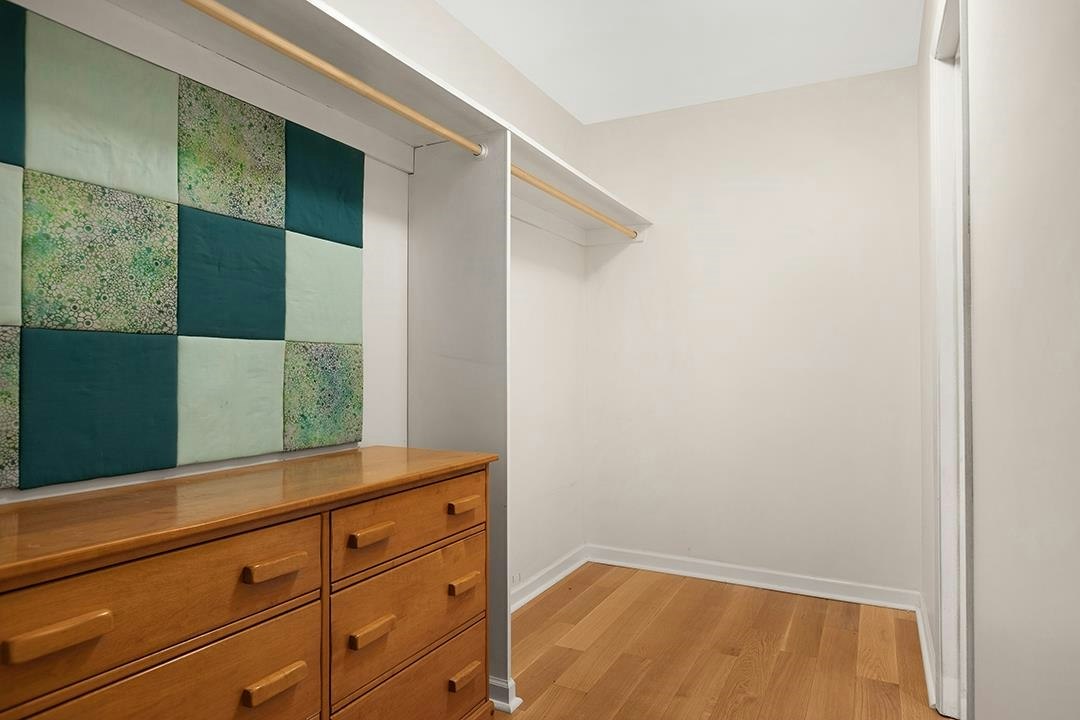 309-4101 Yew Street, Vancouver, BC, V6L 3B7 - 14