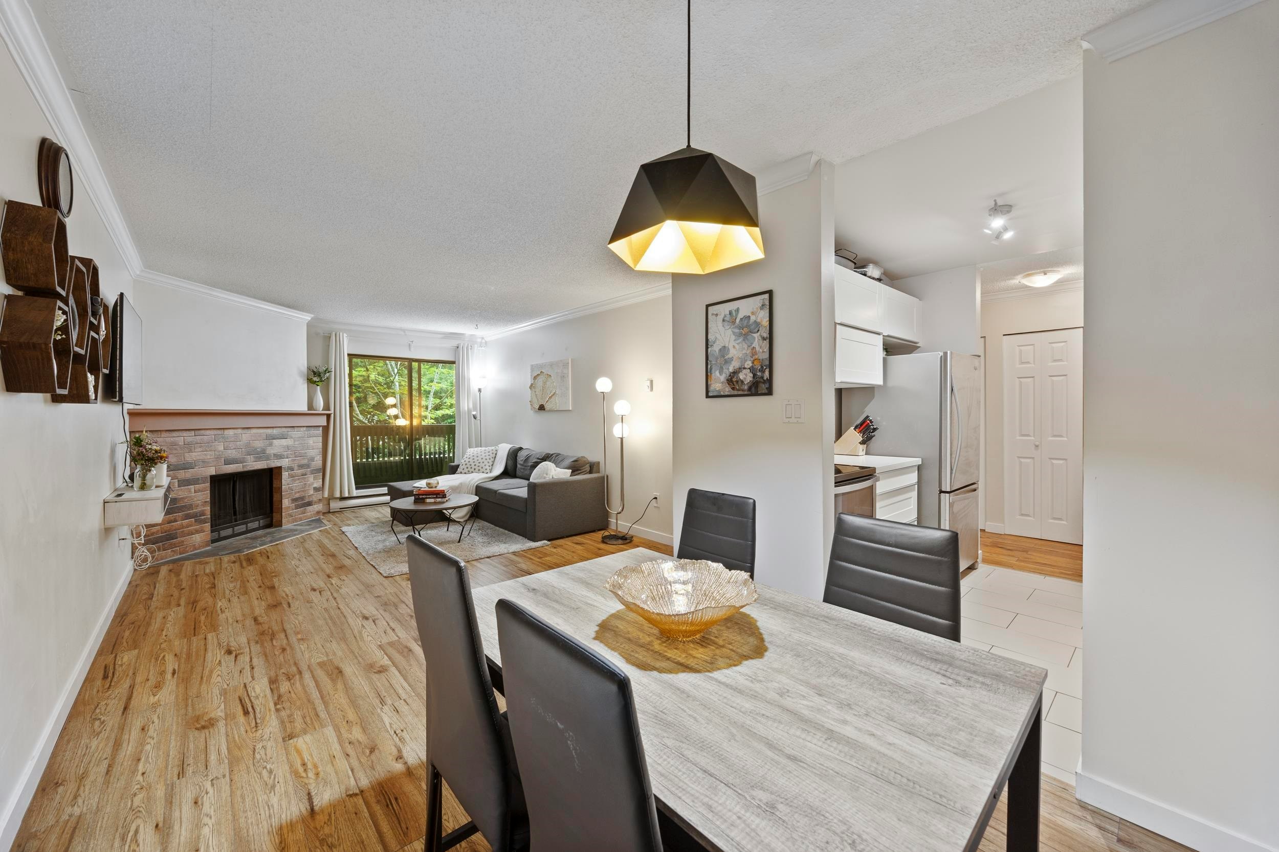 118-7431 Minoru Boulevard, Richmond, BC, V6Y 1Z3