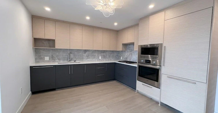 6xx-8888 Osler Street, Vancouver, BC, V6P 4G2 - 4