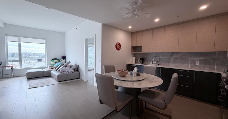 6xx-8888 Osler Street, Vancouver, BC, V6P 4G2