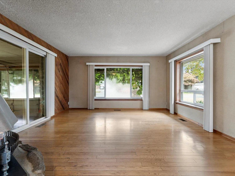 45695 Laura Crescent, Chilliwack, BC, V2R 3M7 - 8