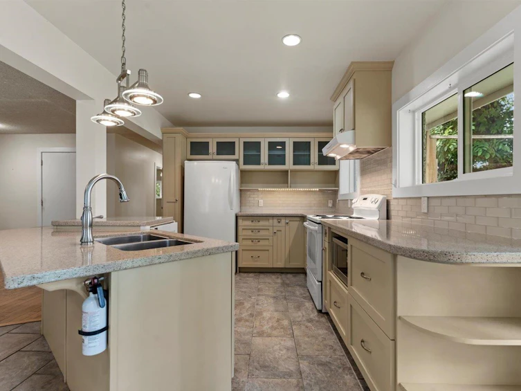45695 Laura Crescent, Chilliwack, BC, V2R 3M7 - 13